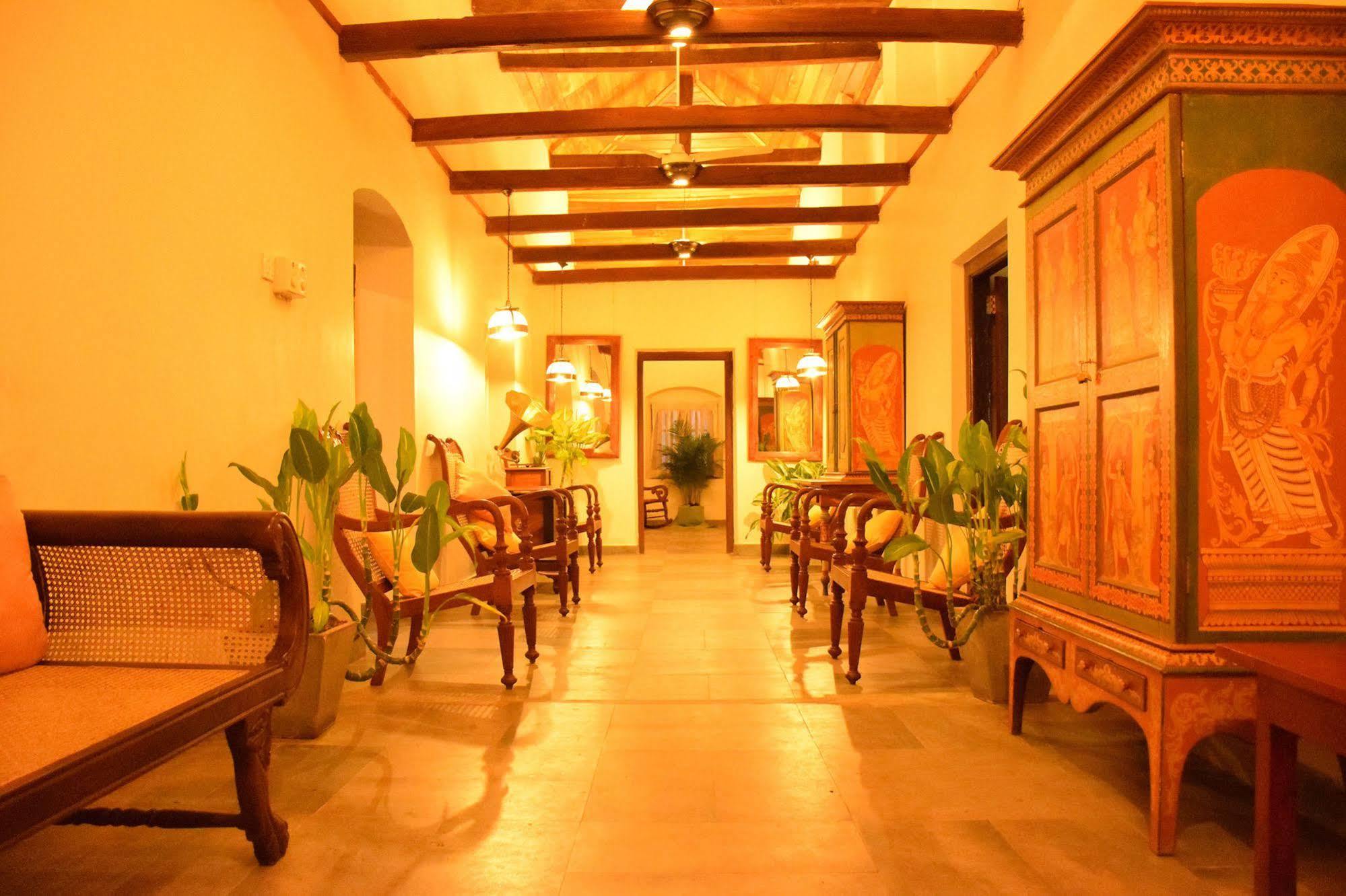 Athulya Villas Kandy Exterior photo